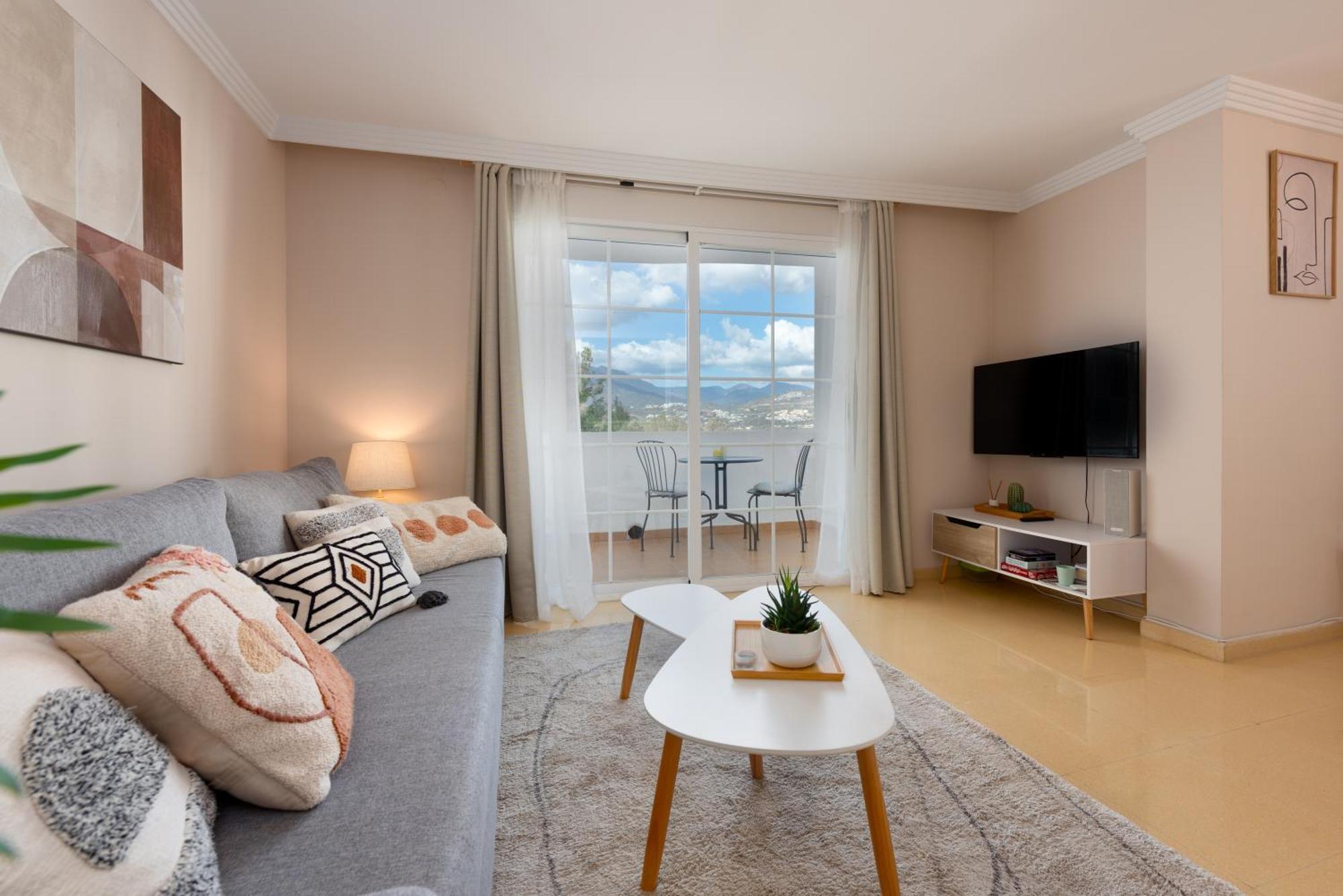 Good Vibes, Roomy In Prime Location Apartment Marbella